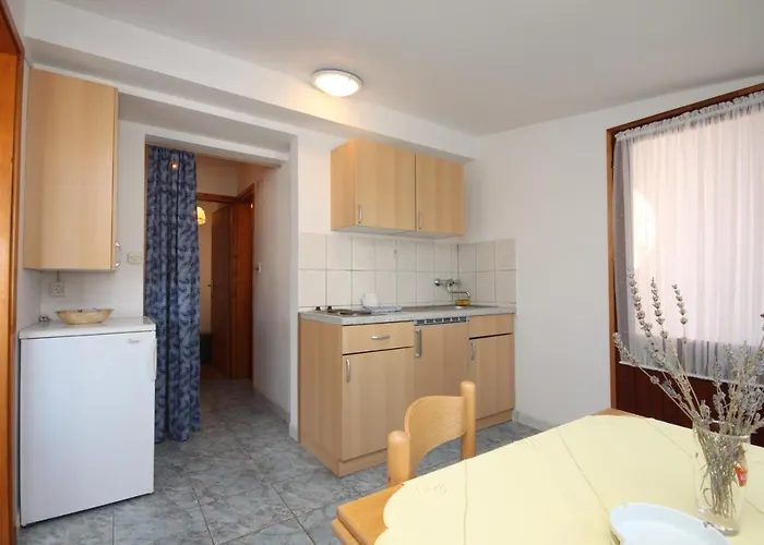 Apartments With A Parking Space Povljana, Pag - 6315 Povljana